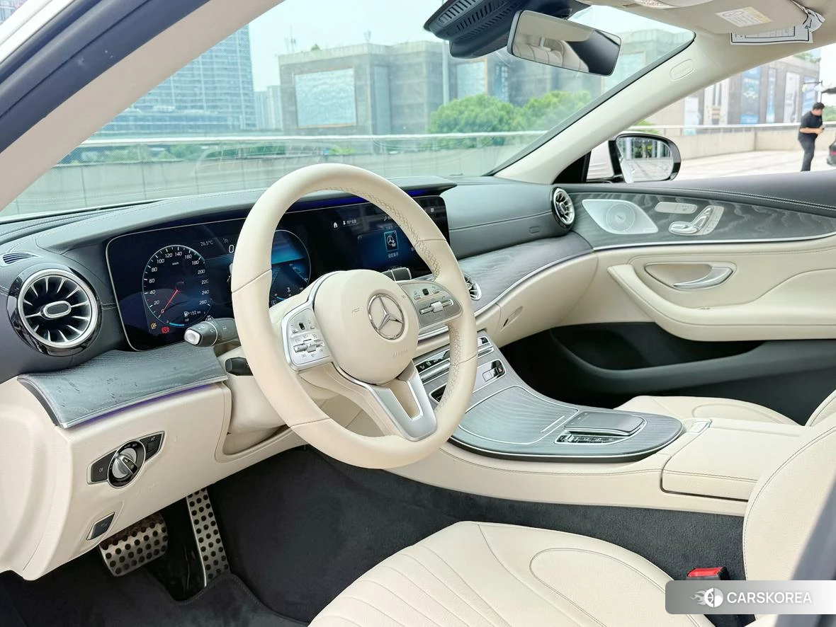 Mercedes-Benz CLS id 4420960 из Китая 12