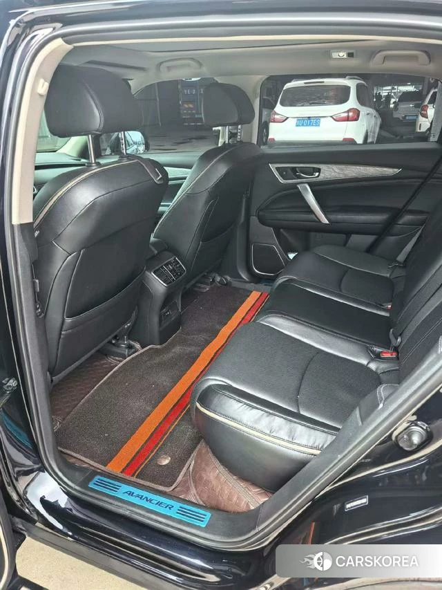 Honda Crown Road id 4335103 из Китая 7