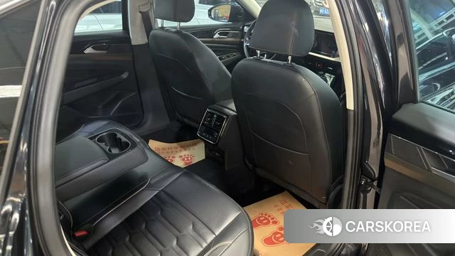 Volkswagen Passat id 4260105 из Китая 7