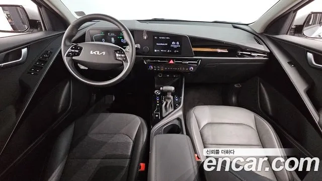 Kia Di Ol Nu Niro id 2926330 из Кореи 17