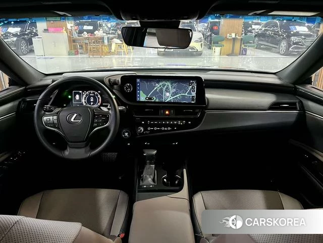 Lexus ES id 4307116 из Китая 11