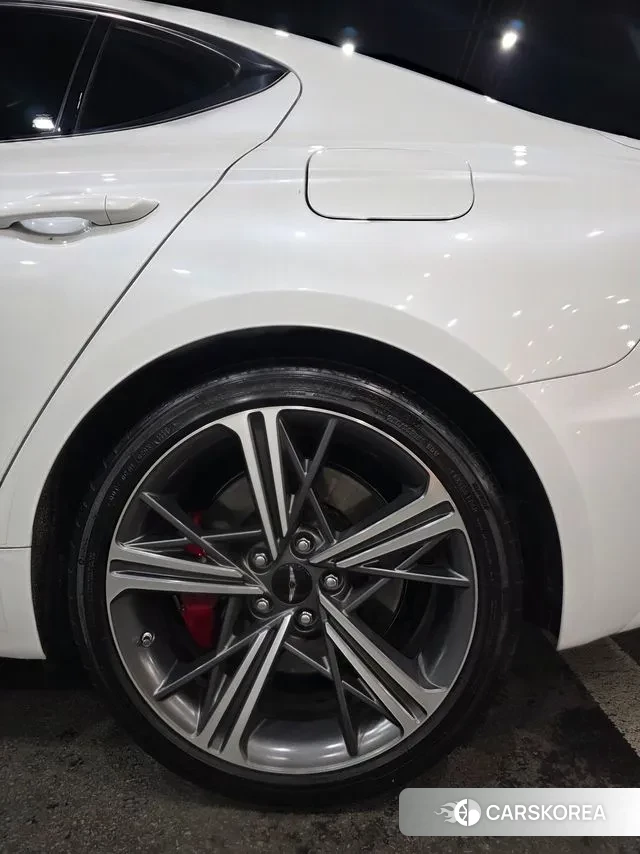 Genesis The New G70 id 3041255 из Кореи 14