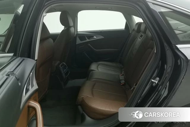 Audi A6L id 3926941 из Китая 21