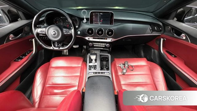 Kia Stinger id 4596379 из Кореи 17