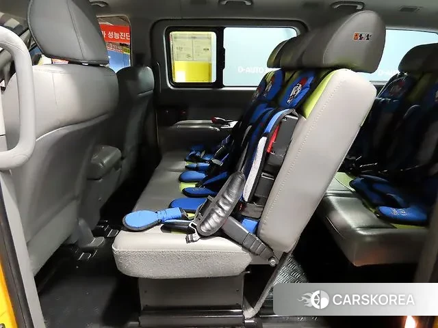 Hyundai The New Grand Starex id 3573743 из Кореи 17