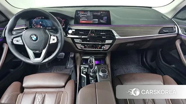 BMW 5 Series (G30) id 3044596 из Кореи 17