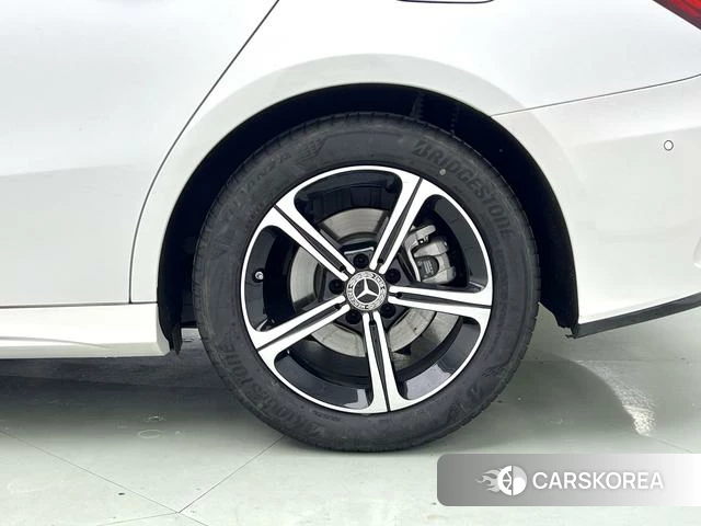 Mercedes-Benz Class A id 4235722 из Китая 17
