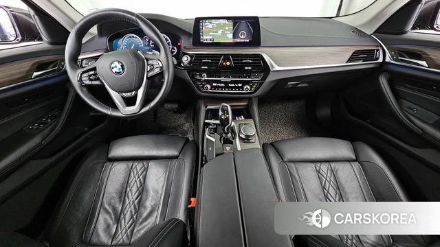 BMW 5 Series (G30) id 4491036 из Кореи 30