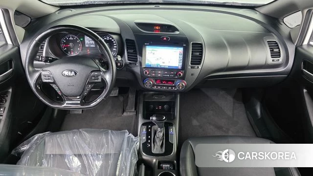 Kia The New K3 id 4751470 из Кореи 17