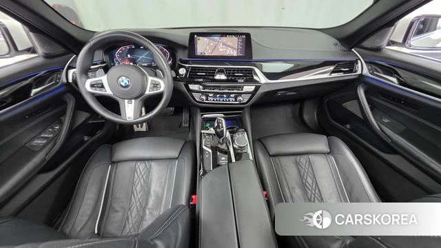 BMW 5 Series (G30) id 4581164 из Кореи 33