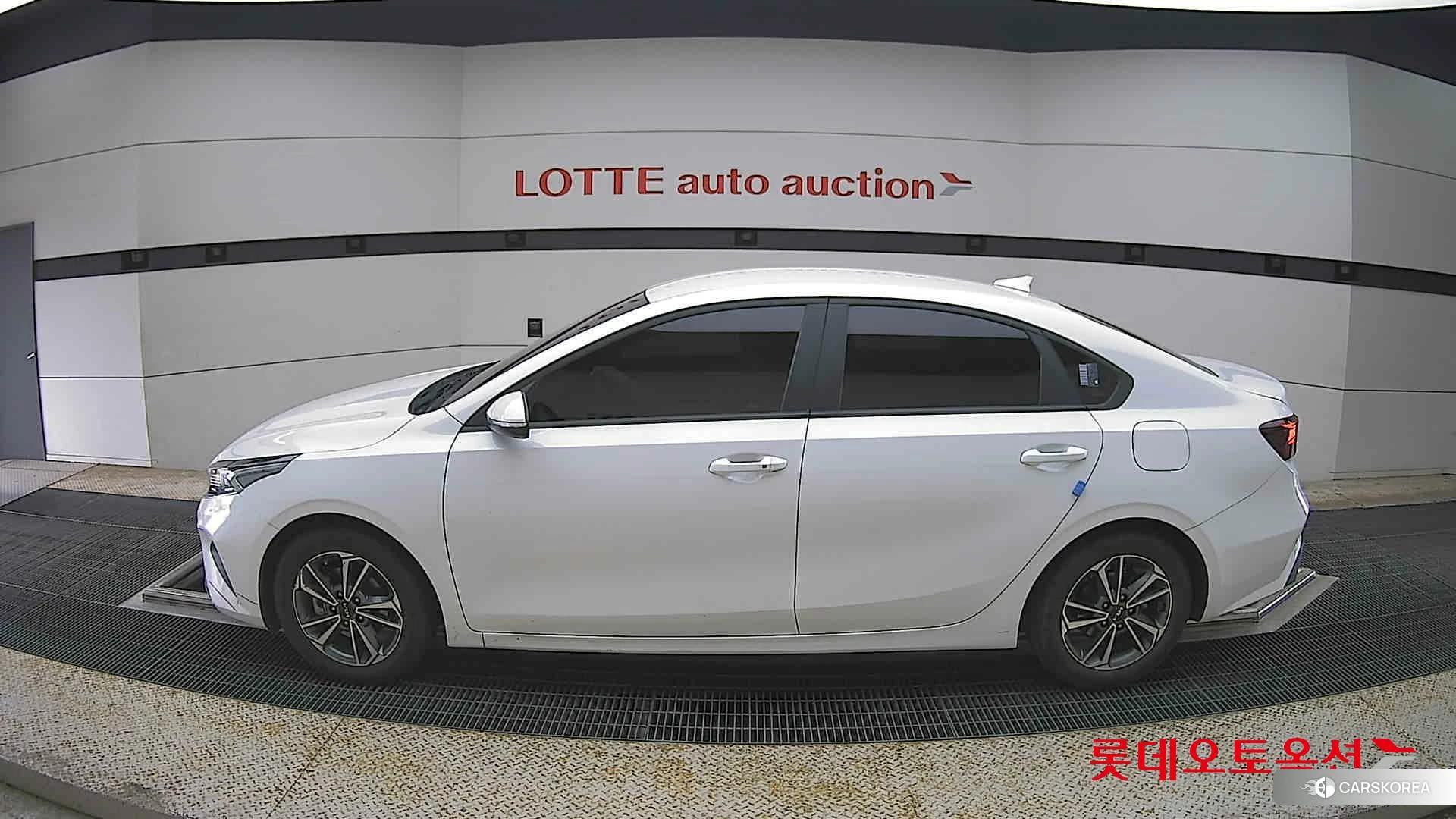 Kia K3 id 4347332 из Кореи 35