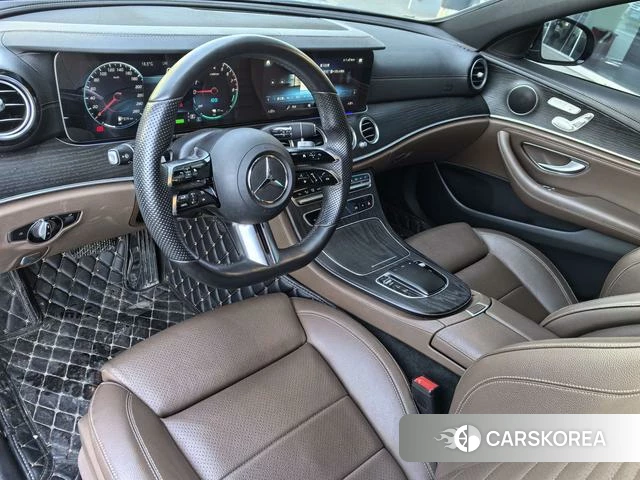 Mercedes-Benz E-class PHEV id 4276857 из Китая 16