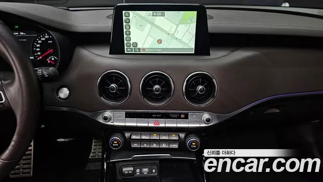 Kia Stinger id 2677494 из Кореи 17