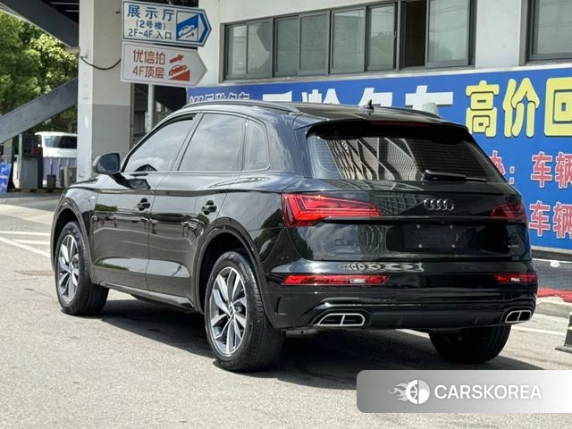 Audi Q5L id 4329202 из Китая 13