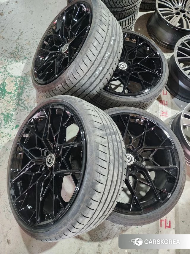 BMW 5 Series (G30) id 3808348 из Кореи 8