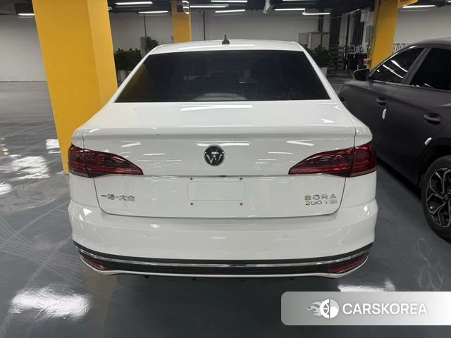 Volkswagen Bora id 4277732 из Китая 13