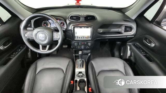 Jeep Renegade id 4604999 из Кореи 33