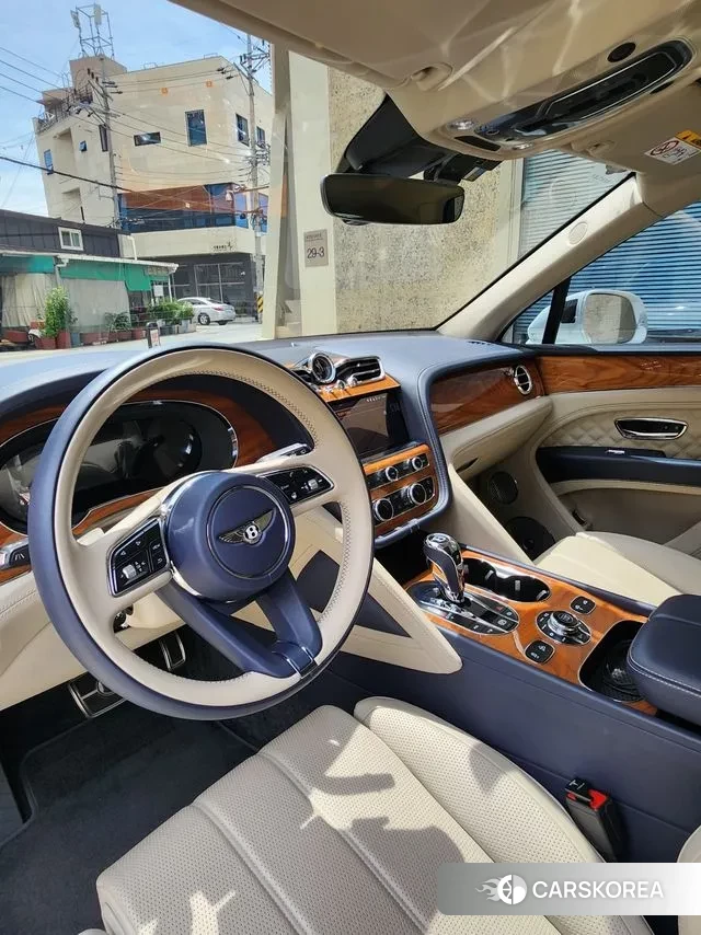 Bentley Bentayga id 3094334 из Кореи 7