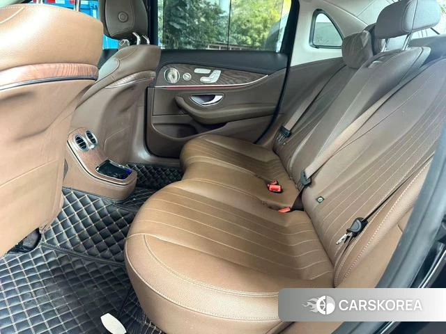 Mercedes-Benz E-class id 4297307 из Китая 7