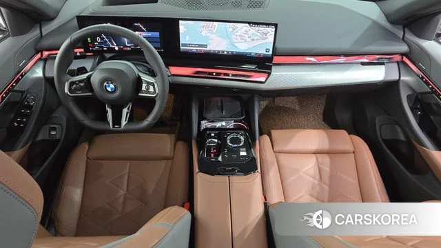 BMW 5 Series (G60) id 4527580 из Кореи 29