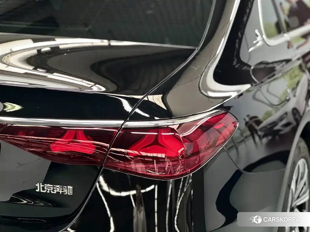 Mercedes-Benz E-Class id 4576521 из Китая 10