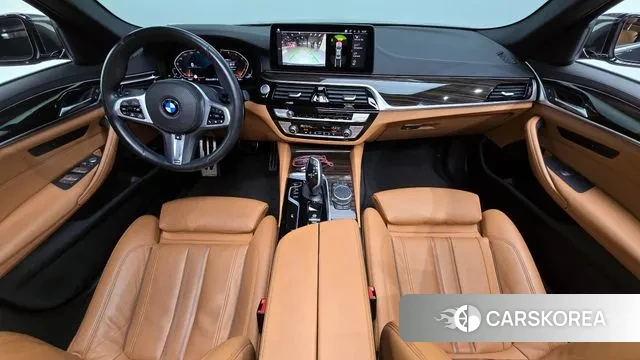 BMW 5 Series (G30) id 3630299 из Кореи 17