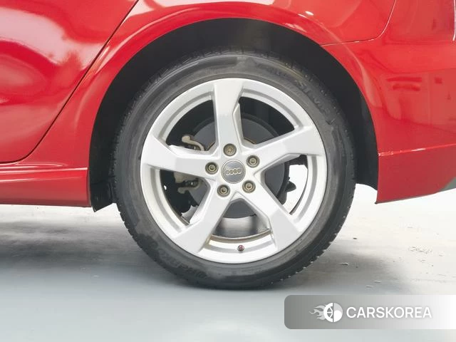 Audi A3 id 4211481 из Китая 17