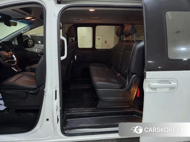 Hyundai Staria id 3377396 из Кореи 17