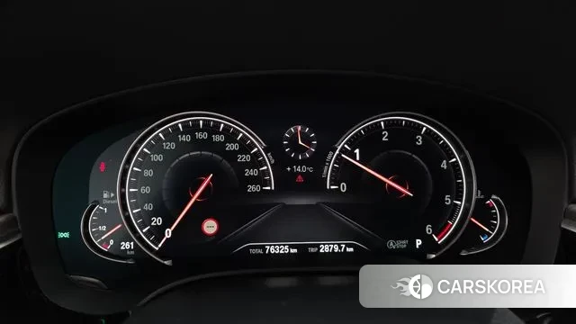 BMW 5 Series (G30) id 3728798 из Кореи 17