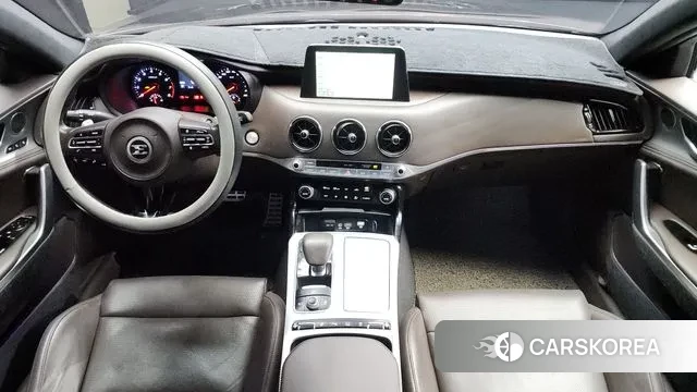 Kia Stinger id 3651792 из Кореи 17