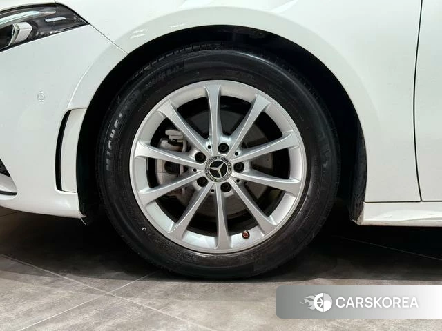 Mercedes-Benz Class A id 4314115 из Китая 31
