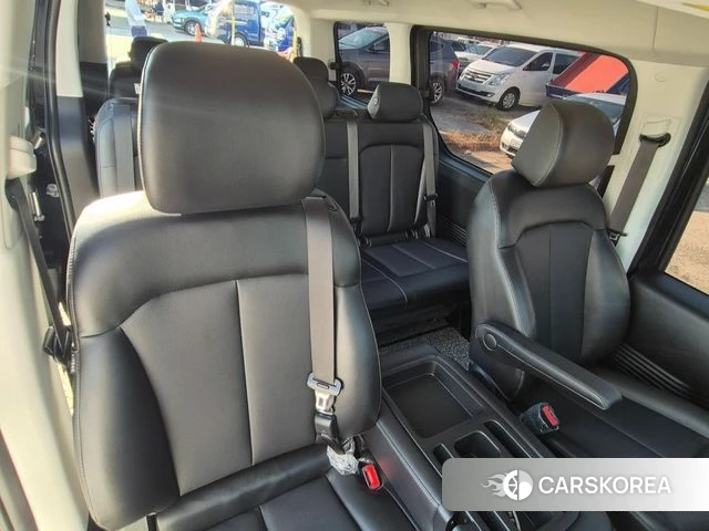 Hyundai Staria id 4893726 из Кореи 17