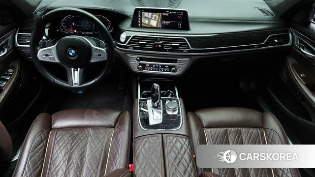 BMW 7 Series (G11) id 4303924 из Кореи 32