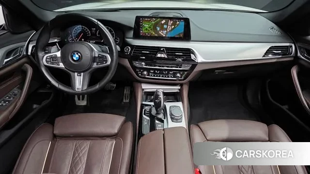 BMW 5 Series (G30) id 3024244 из Кореи 17