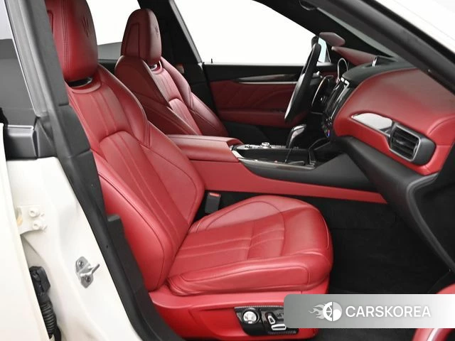 Maserati Levante id 4507641 из Кореи 17