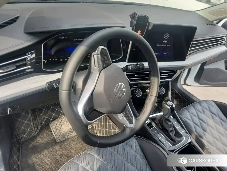 Volkswagen Sagitar id 4576681 из Китая 13