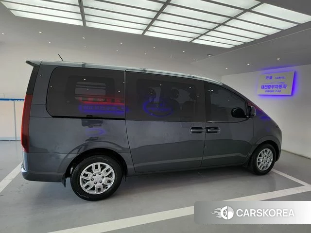 Hyundai Staria id 4293415 из Кореи 17