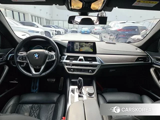 BMW 5 Series (G30) id 2997490 из Кореи 17