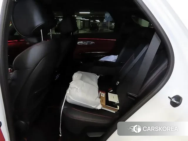 Genesis GV70 id 3614448 из Кореи 17