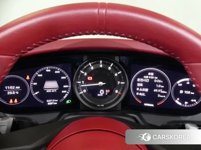 Porsche 911(992) id 3088113 из Кореи 17