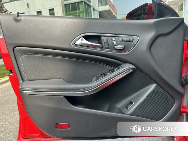 Mercedes-Benz CLA (import) id 4205785 из Китая 26
