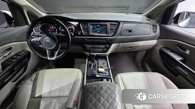 Kia All New Carnival id 3714161 из Кореи 17