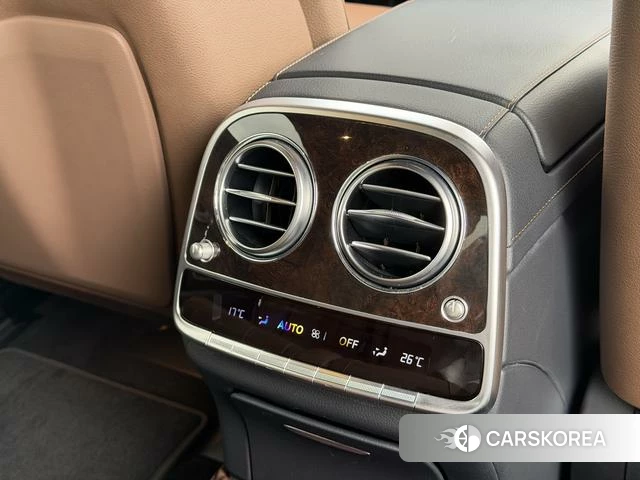 Mercedes-Benz S-class id 4238743 из Китая 27