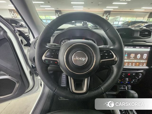 Jeep Renegade id 4454841 из Кореи 17