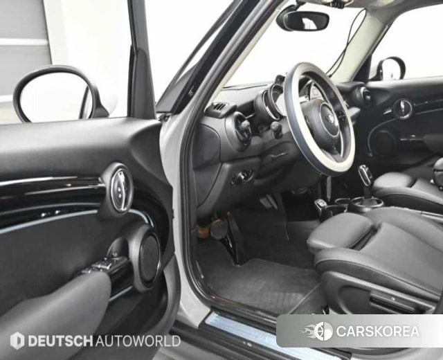 Mini Cooper id 4905752 из Кореи 17