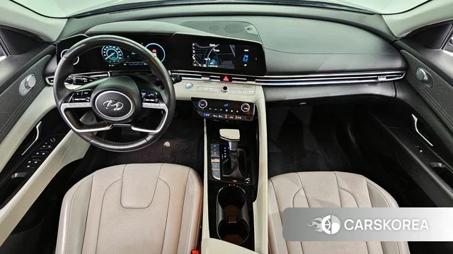 Hyundai Avante (CN7) id 3935920 из Кореи 17