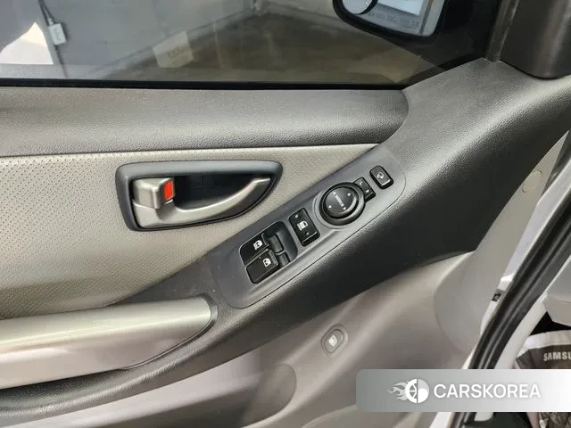 Hyundai The New Grand Starex id 3766311 из Кореи 17