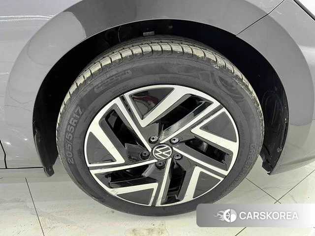 Volkswagen Sagitar id 4276420 из Китая 17