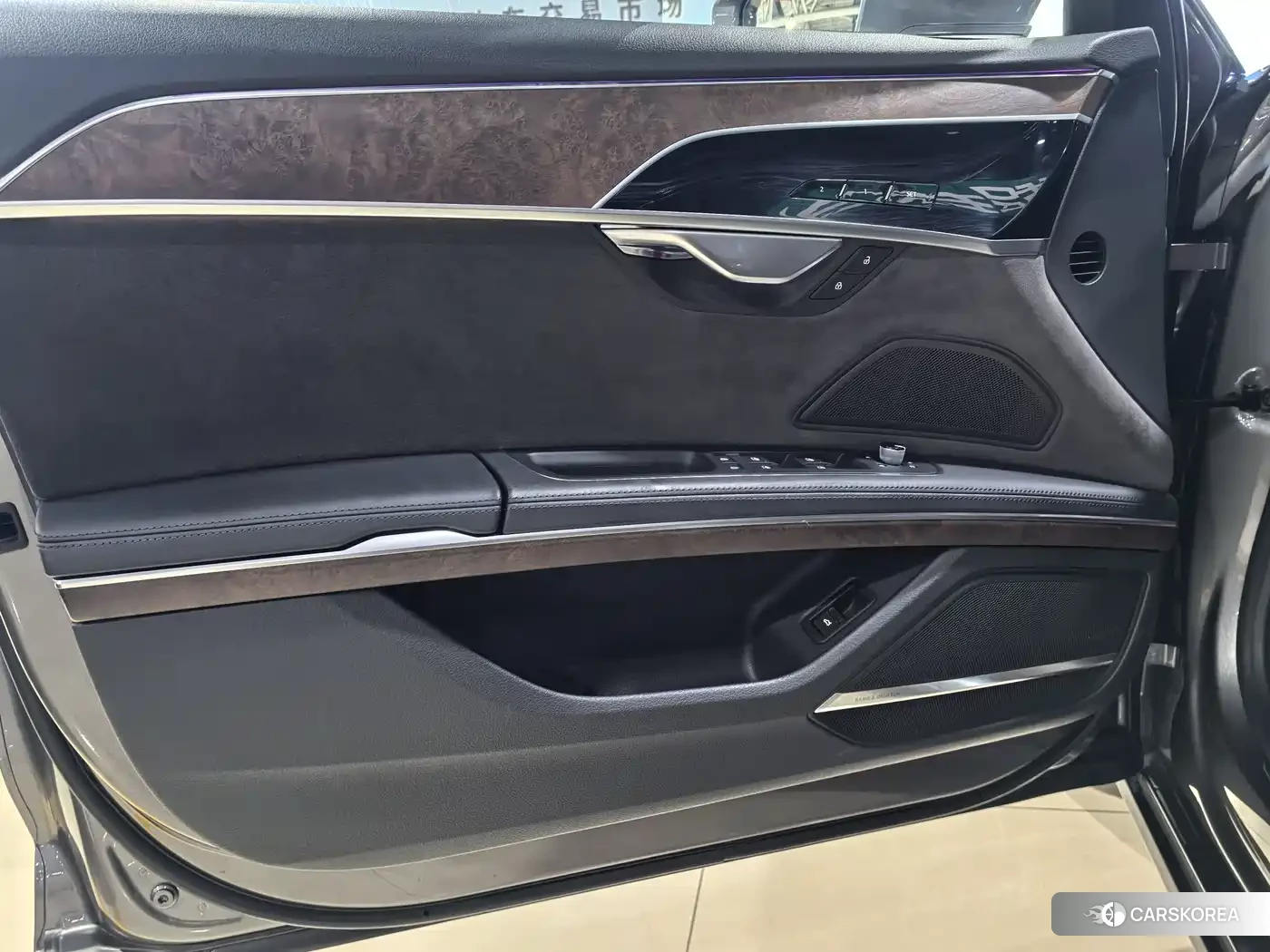 Audi A8 id 4547627 из Китая 15