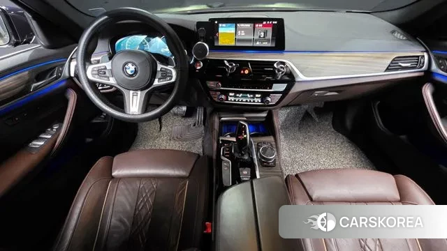 BMW 5 Series (G30) id 3547140 из Кореи 17